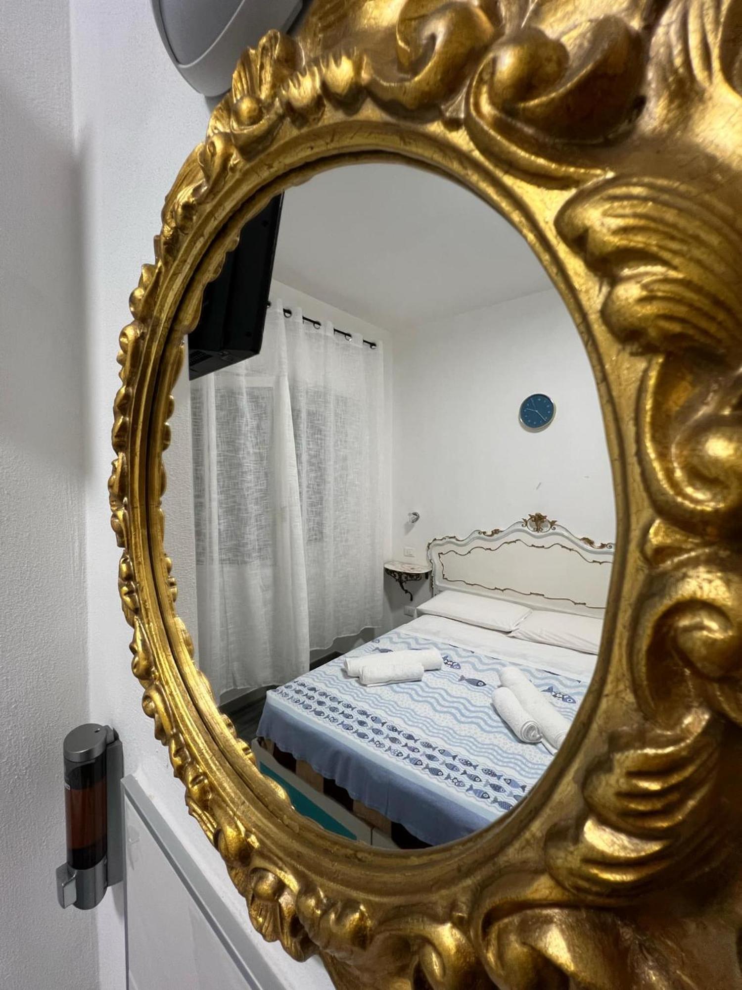 Bike Hotel Oasi Финале Лигуре Экстерьер фото